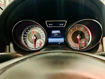 Mercedes-Benz CLA, 2015г, передний привод, робот