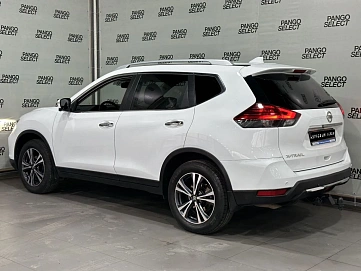 Nissan X-Trail, 2021г, передний привод, автомат
