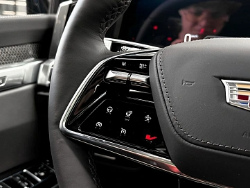 Cadillac Escalade-V, 2025г, полный привод, автомат