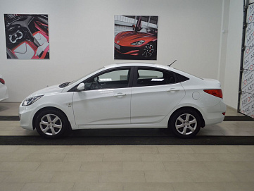 Hyundai Solaris, 2012г, передний привод, механика