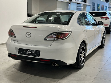 Mazda 6, 2010г, передний привод, механика