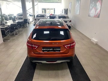 Lada (ВАЗ) , 2021г., передний привод, механика