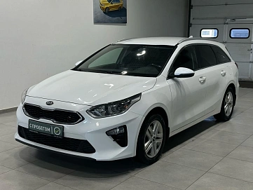 Kia Ceed, 2020г, передний привод, автомат