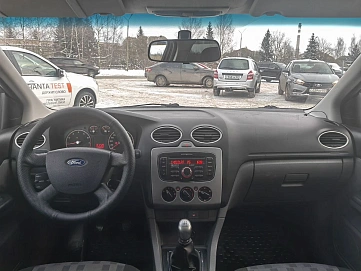 Ford Focus, 2010г, передний привод, механика