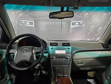 Toyota Camry, 2010г, передний привод, автомат