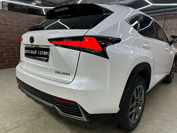 Lexus NX, 2018г, полный привод, вариатор