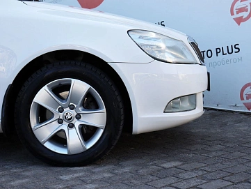 Skoda Octavia, 2012г, передний привод, автомат