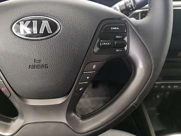 Kia Rio, 2015г, передний привод, механика
