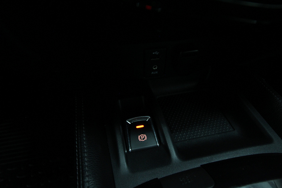 Nissan Qashqai, 2014г., передний привод, вариатор
