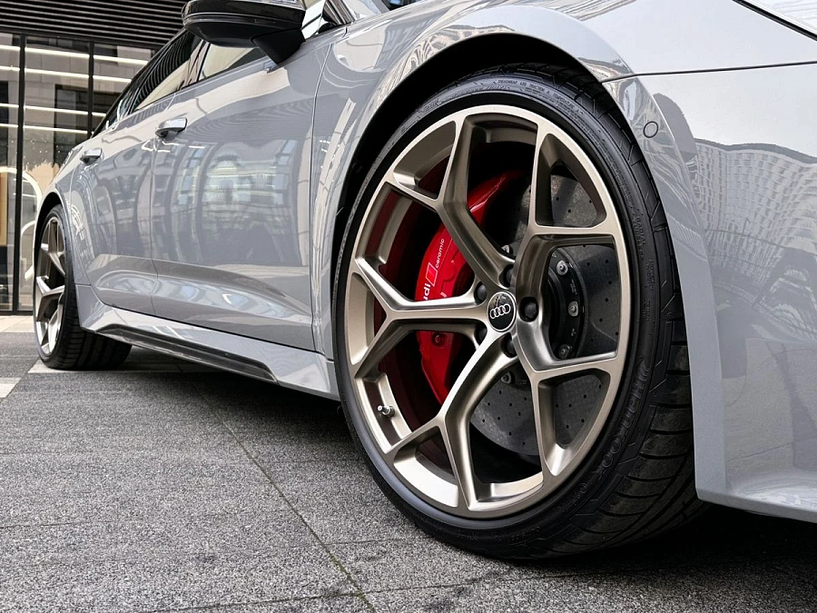 Audi RS 6, 2025г., полный привод, автомат