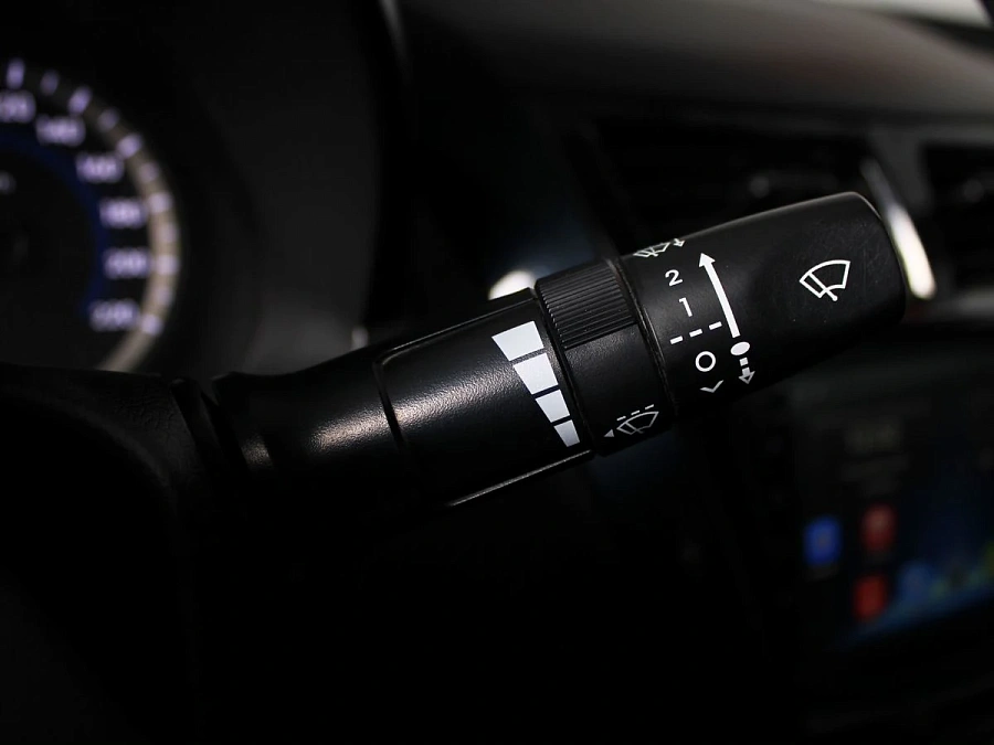 Hyundai Solaris, 2013г., передний привод, механика