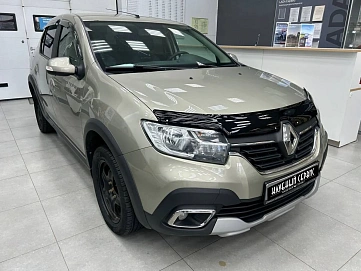 Renault , 2022г., передний привод, вариатор
