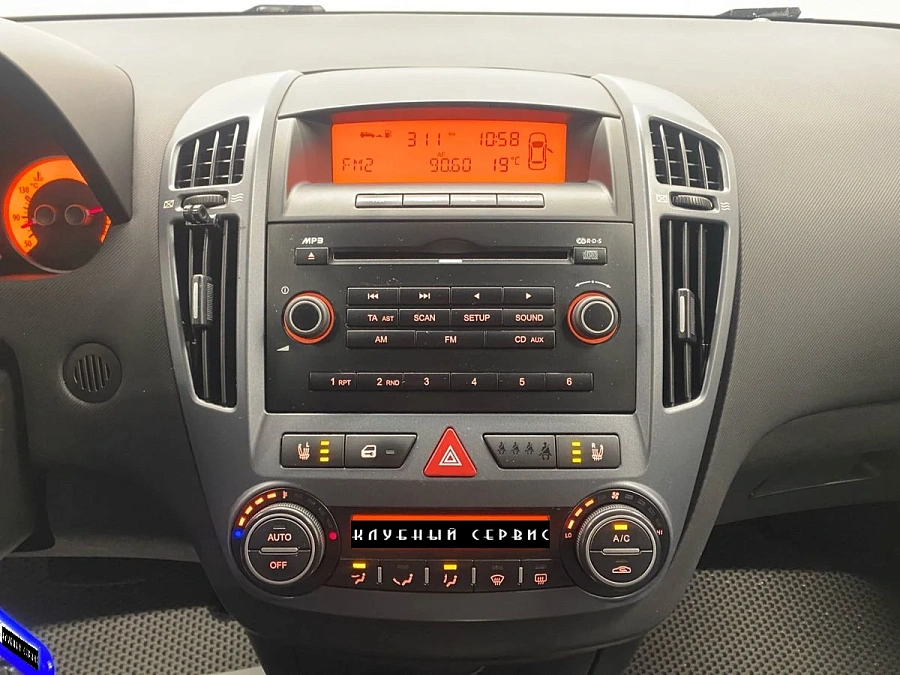 Kia Ceed, 2008г., передний привод, автомат