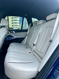 BMW X5, 2018г, передний привод, автомат