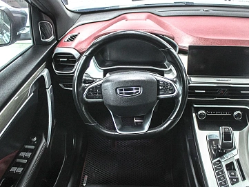 Geely Coolray, 2021г, передний привод, робот