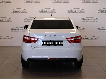 Lada (ВАЗ) Vesta, 2019г, передний привод, механика