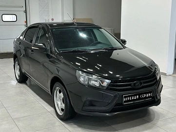Lada (ВАЗ) Vesta, 2016г, передний привод, робот