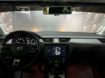 Skoda Octavia, 2016г, передний привод, робот