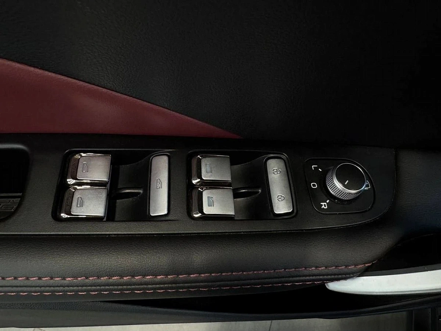Geely Coolray, 2023г., передний привод, робот