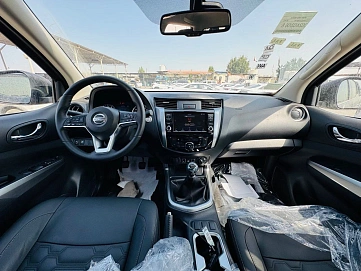 Nissan Navara (Frontier), 2024г, полный привод, механика