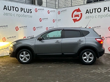 Nissan Qashqai, 2012г, передний привод, механика