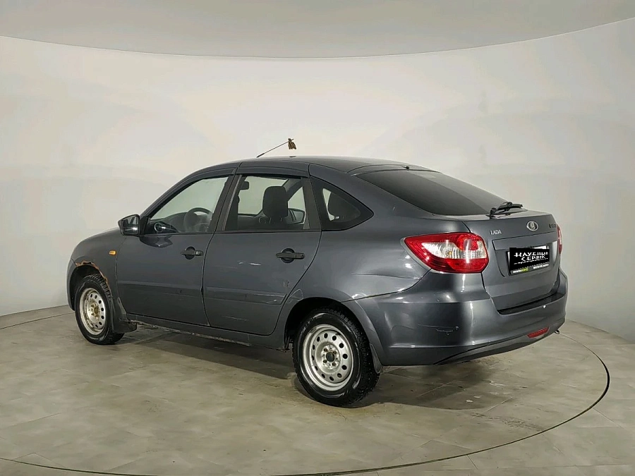 Lada (ВАЗ) Granta, 2015г., передний привод, механика