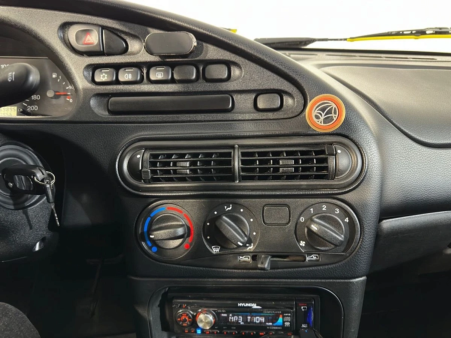 Chevrolet Niva, 2015г., полный привод, механика