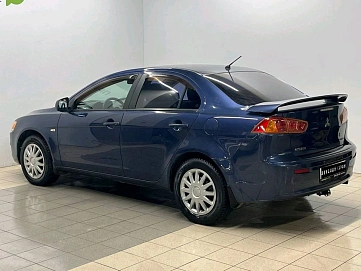 Mitsubishi Lancer, 2008г, передний привод, механика