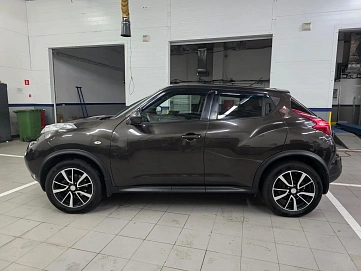 Nissan Juke, 2012г, передний привод, вариатор