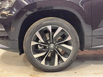 Skoda Karoq, 2025г, передний привод, робот