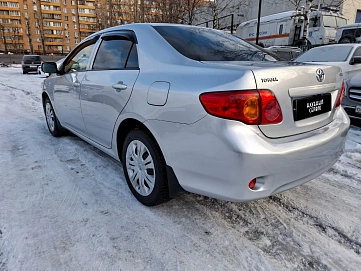 Toyota Corolla, 2008г, передний привод, механика