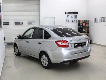 Lada (ВАЗ) Granta, 2015г, передний привод, механика