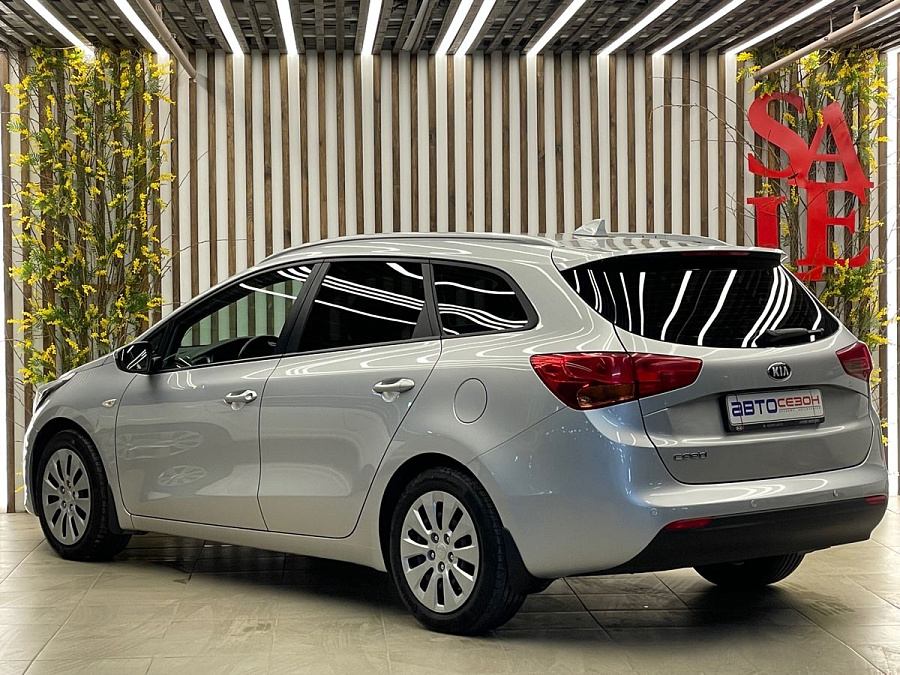 Kia Ceed, 2018г., передний привод, автомат