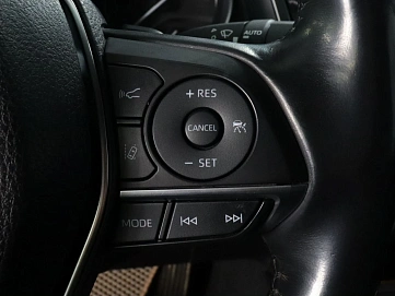 Toyota Camry, 2021г, передний привод, автомат