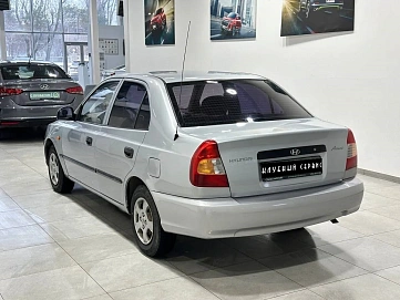 Hyundai Accent, 2008г, передний привод, автомат