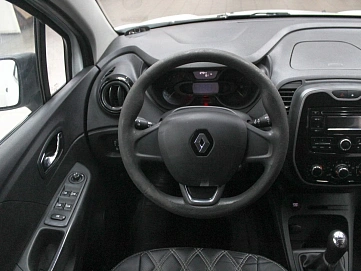 Renault Kaptur, 2016г, передний привод, механика