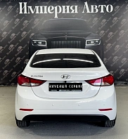 Hyundai Elantra, 2015г, передний привод, автомат