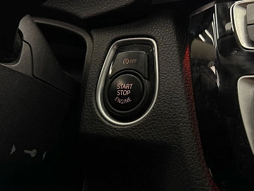 BMW 3 серии, 2016г, полный привод, автомат