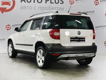 Skoda Yeti, 2013г, передний привод, робот