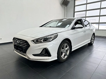 Hyundai Sonata, 2019г, передний привод, автомат