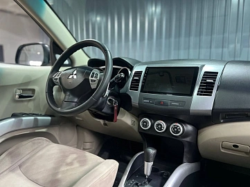Mitsubishi Outlander, 2007г, полный привод, автомат
