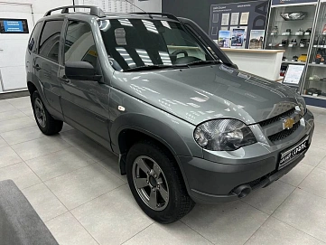 Chevrolet Niva, 2020г, полный привод, механика