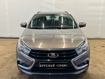 Lada (ВАЗ) Vesta, 2019г, передний привод, механика
