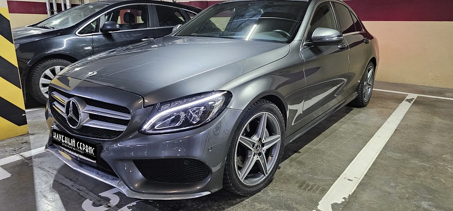 Mercedes-Benz C-Класс, 2018г., полный привод, автомат
