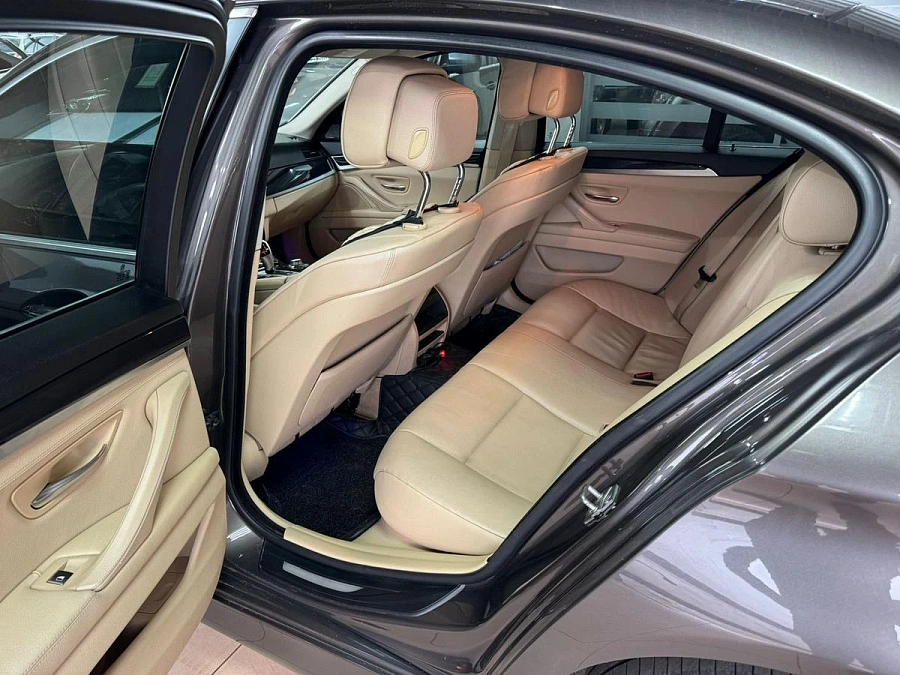 BMW 5 серии, 2012г., полный привод, автомат