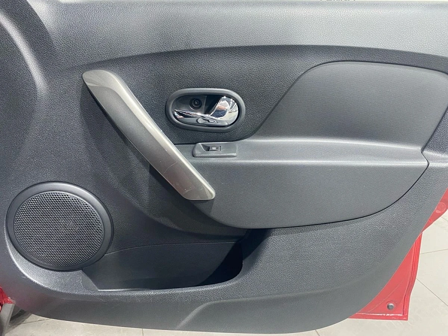 Renault Sandero, 2018г., передний привод, механика