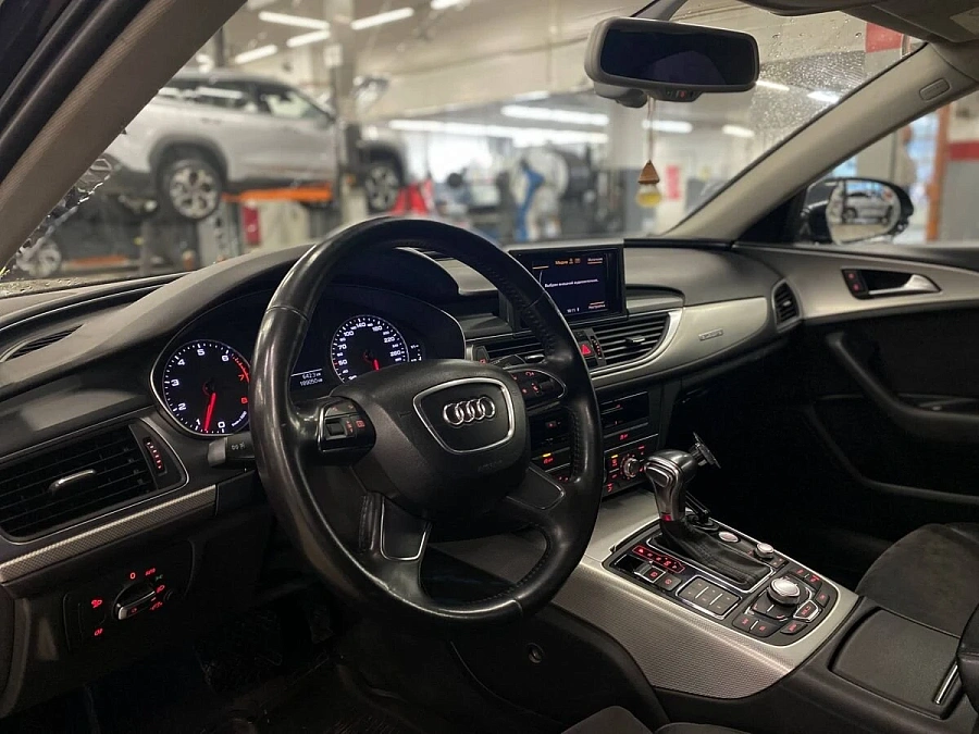 Audi A6, 2013г., полный привод, робот