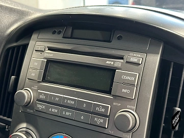 Hyundai Grand Starex, 2015г, полный привод, автомат