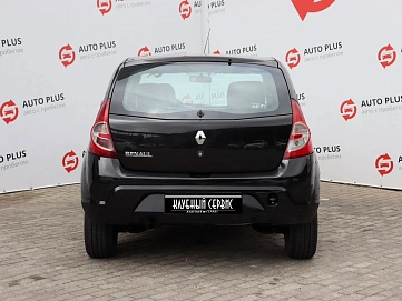 Renault Sandero, 2011г, передний привод, механика