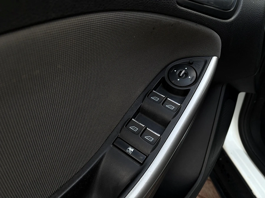Ford Focus, 2012г., передний привод, робот